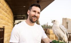 راتب سنوي يصل إلى مليار يورو.. تسريبات جديدة بشأن عرض الهلال الخرافي لضم ميسي